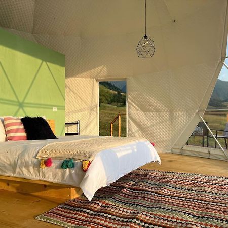 Starry Dome - Manta'S Retreat Glamping Cornereva Hotel Exterior foto