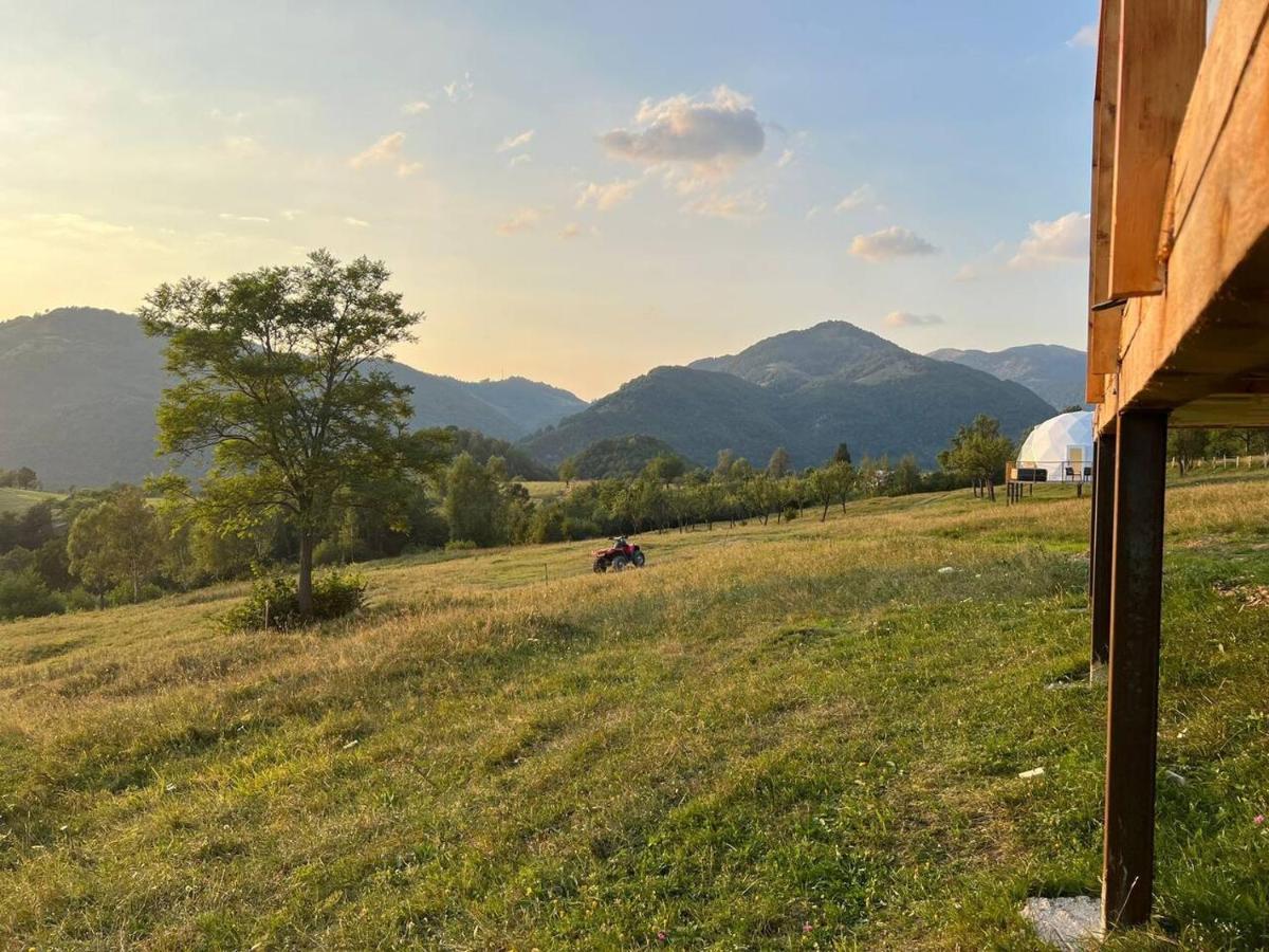 Starry Dome - Manta'S Retreat Glamping Cornereva Hotel Exterior foto