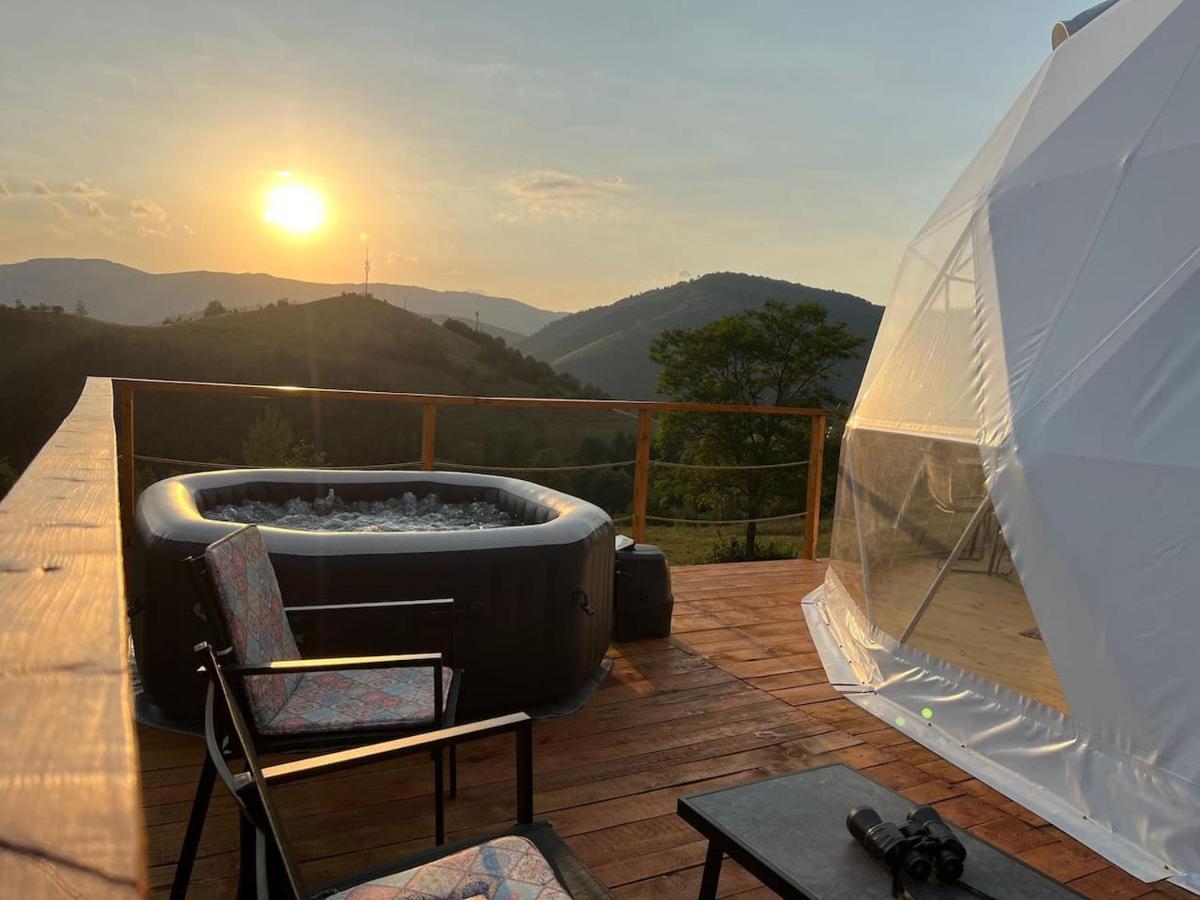 Starry Dome - Manta'S Retreat Glamping Cornereva Hotel Exterior foto