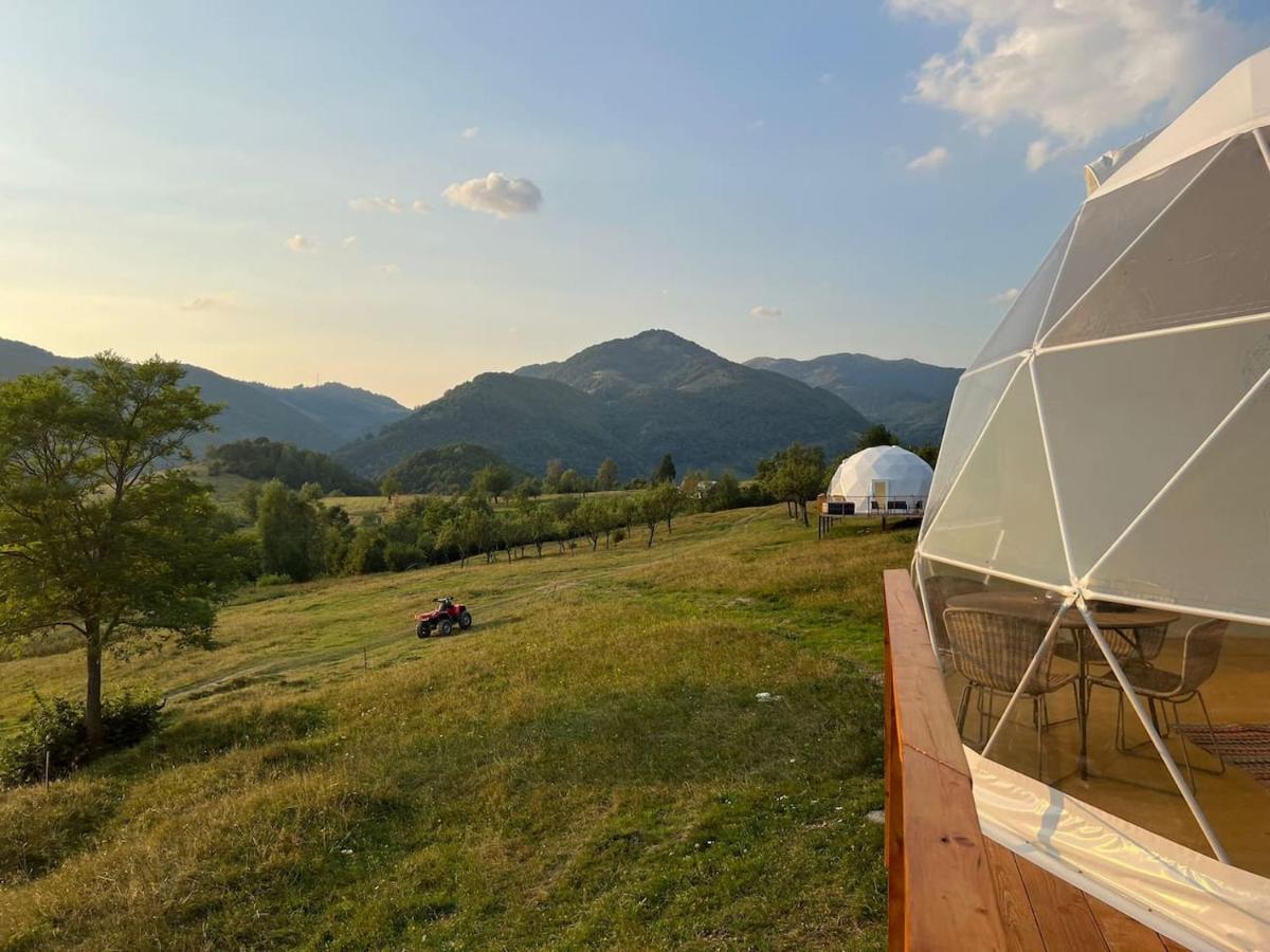 Starry Dome - Manta'S Retreat Glamping Cornereva Hotel Exterior foto