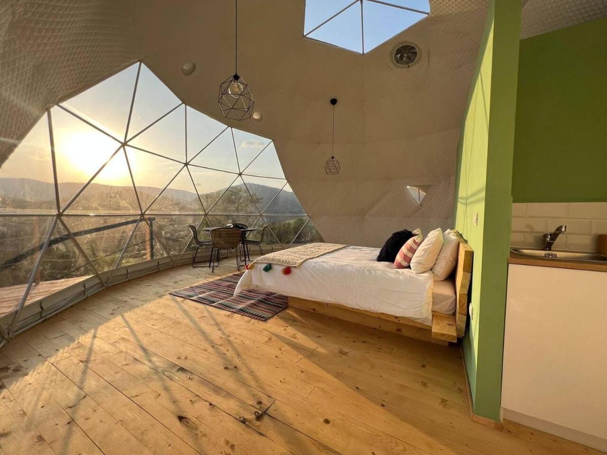 Starry Dome - Manta'S Retreat Glamping Cornereva Hotel Exterior foto