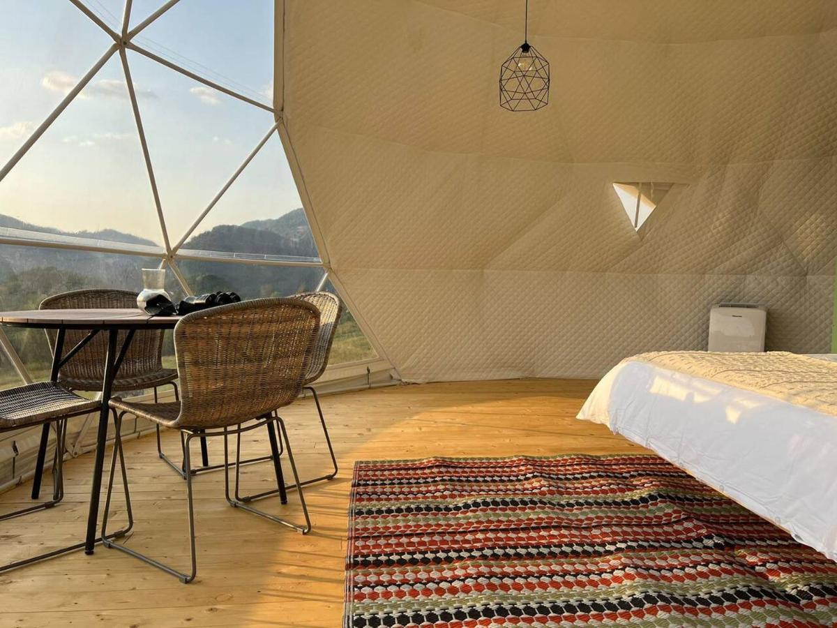 Starry Dome - Manta'S Retreat Glamping Cornereva Hotel Exterior foto