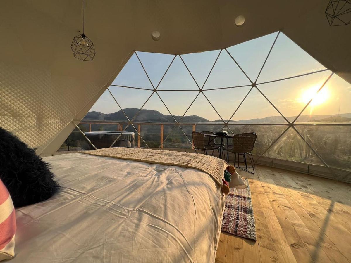 Starry Dome - Manta'S Retreat Glamping Cornereva Hotel Exterior foto