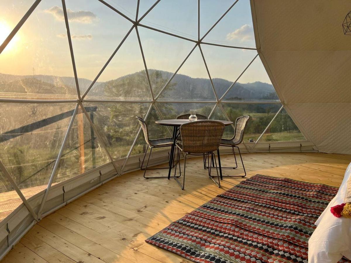 Starry Dome - Manta'S Retreat Glamping Cornereva Hotel Exterior foto