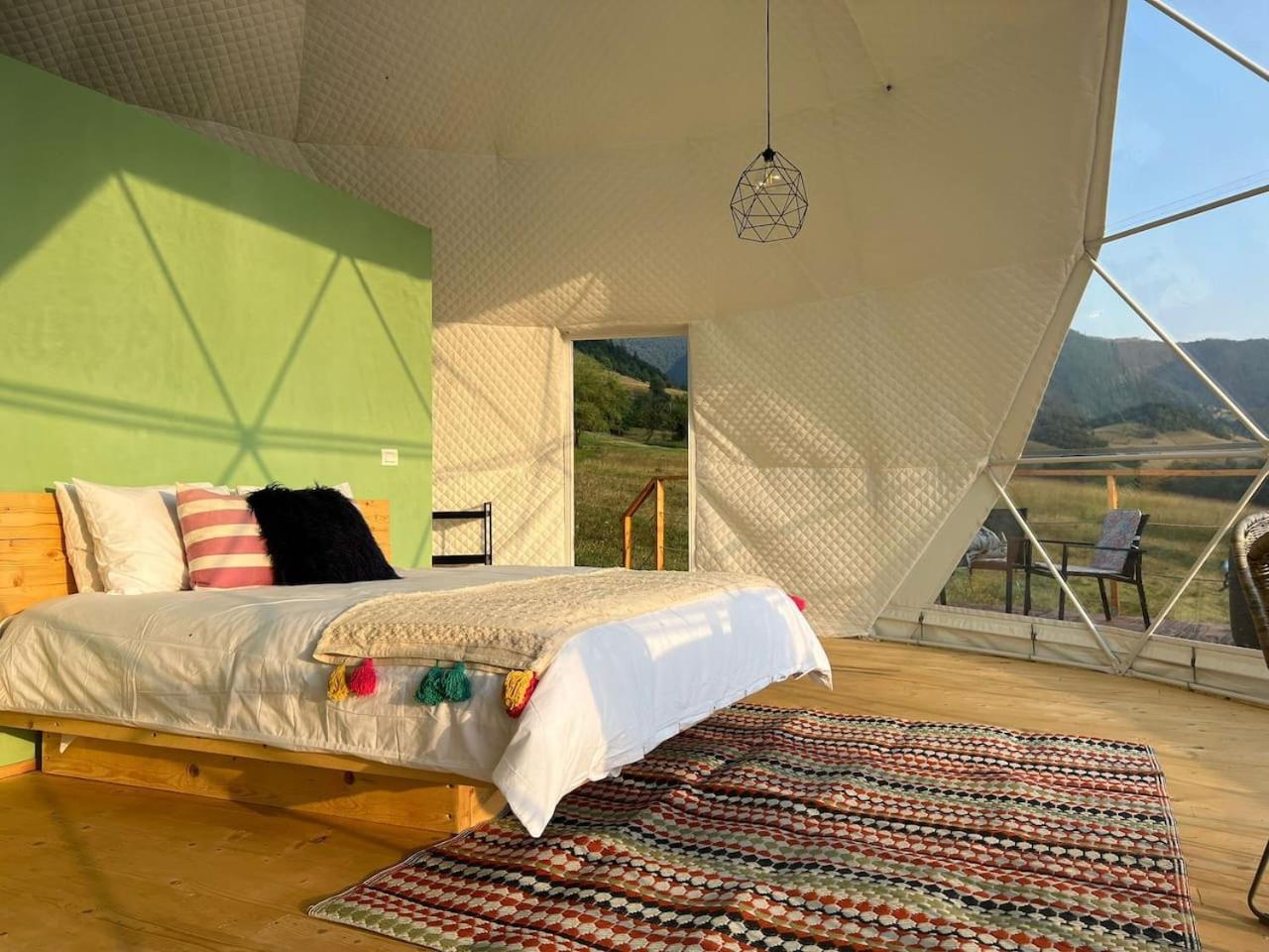 Starry Dome - Manta'S Retreat Glamping Cornereva Hotel Exterior foto