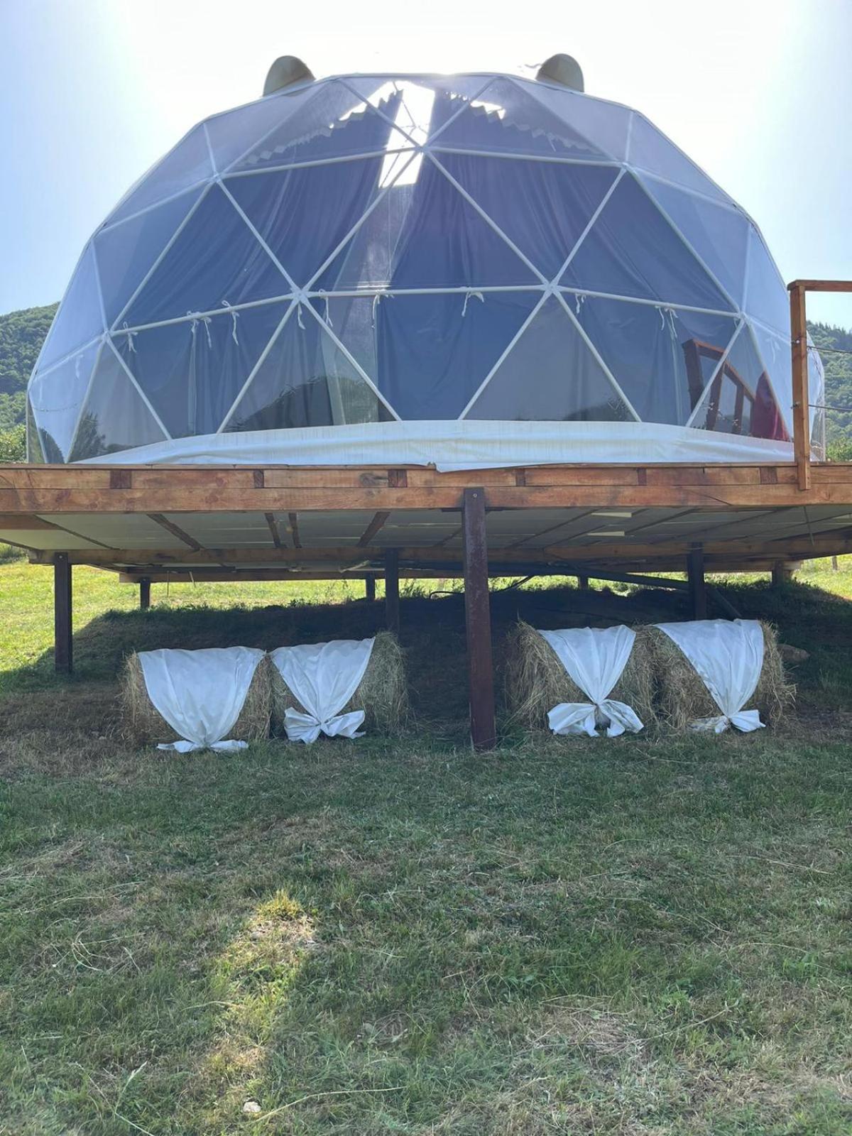 Starry Dome - Manta'S Retreat Glamping Cornereva Hotel Exterior foto