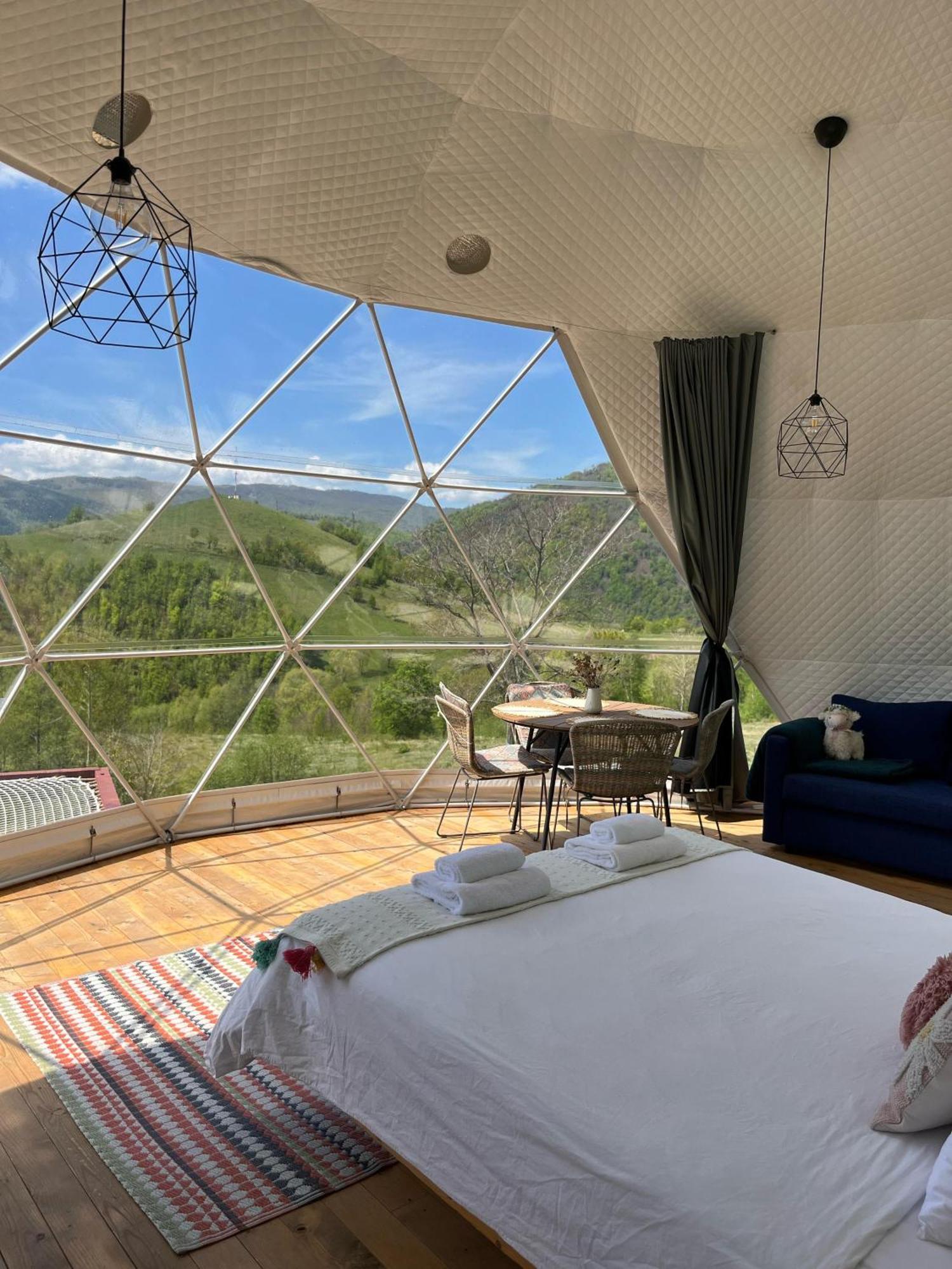 Starry Dome - Manta'S Retreat Glamping Cornereva Hotel Exterior foto